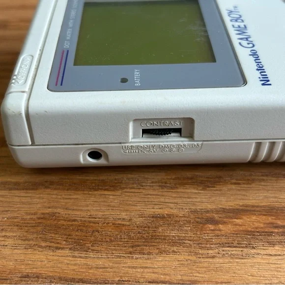 Working 1989 Original Gameboy with games Alleway and Tennis